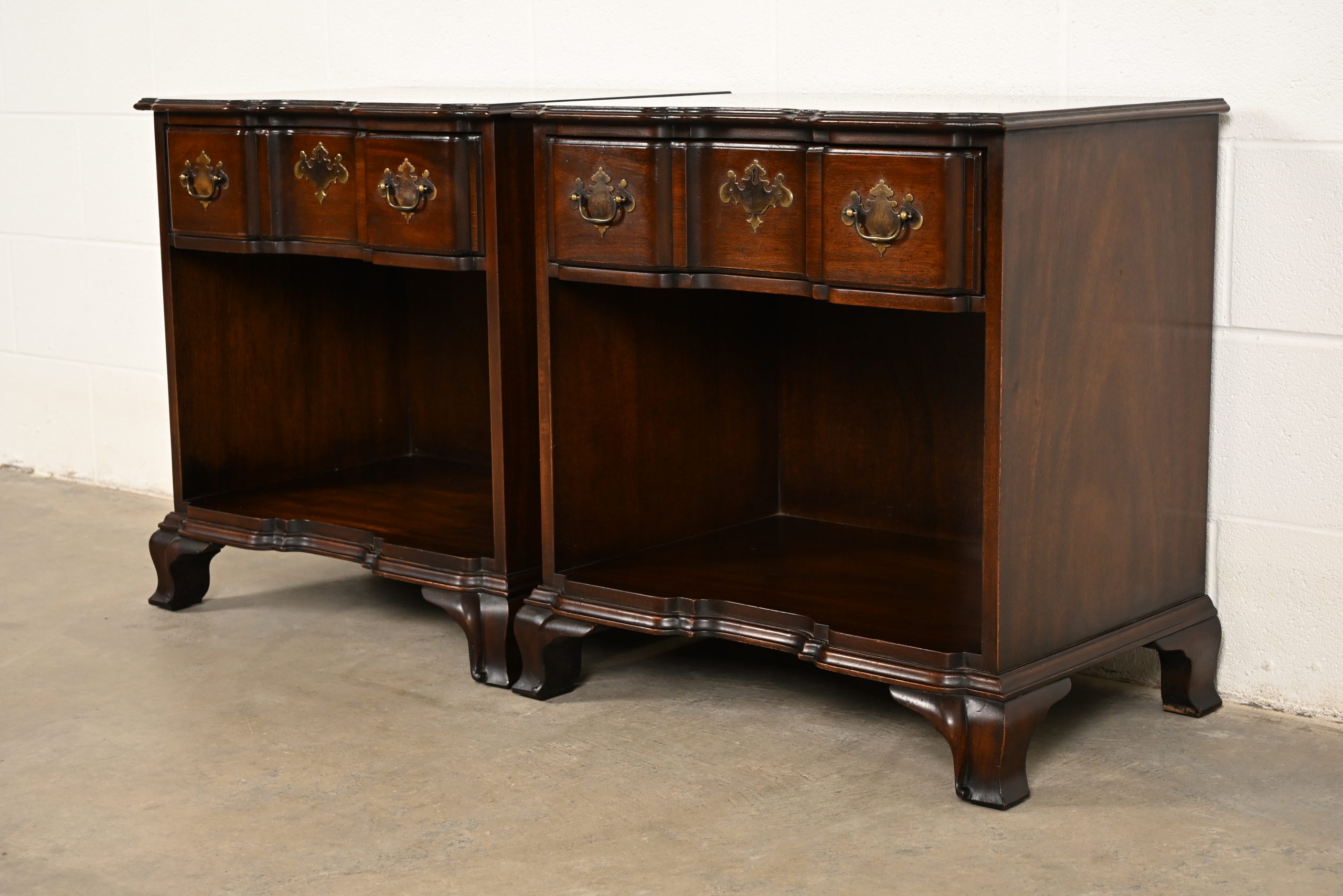 Kindel Furniture Georgian Solid Mahogany Block Front Nightstands, Pair