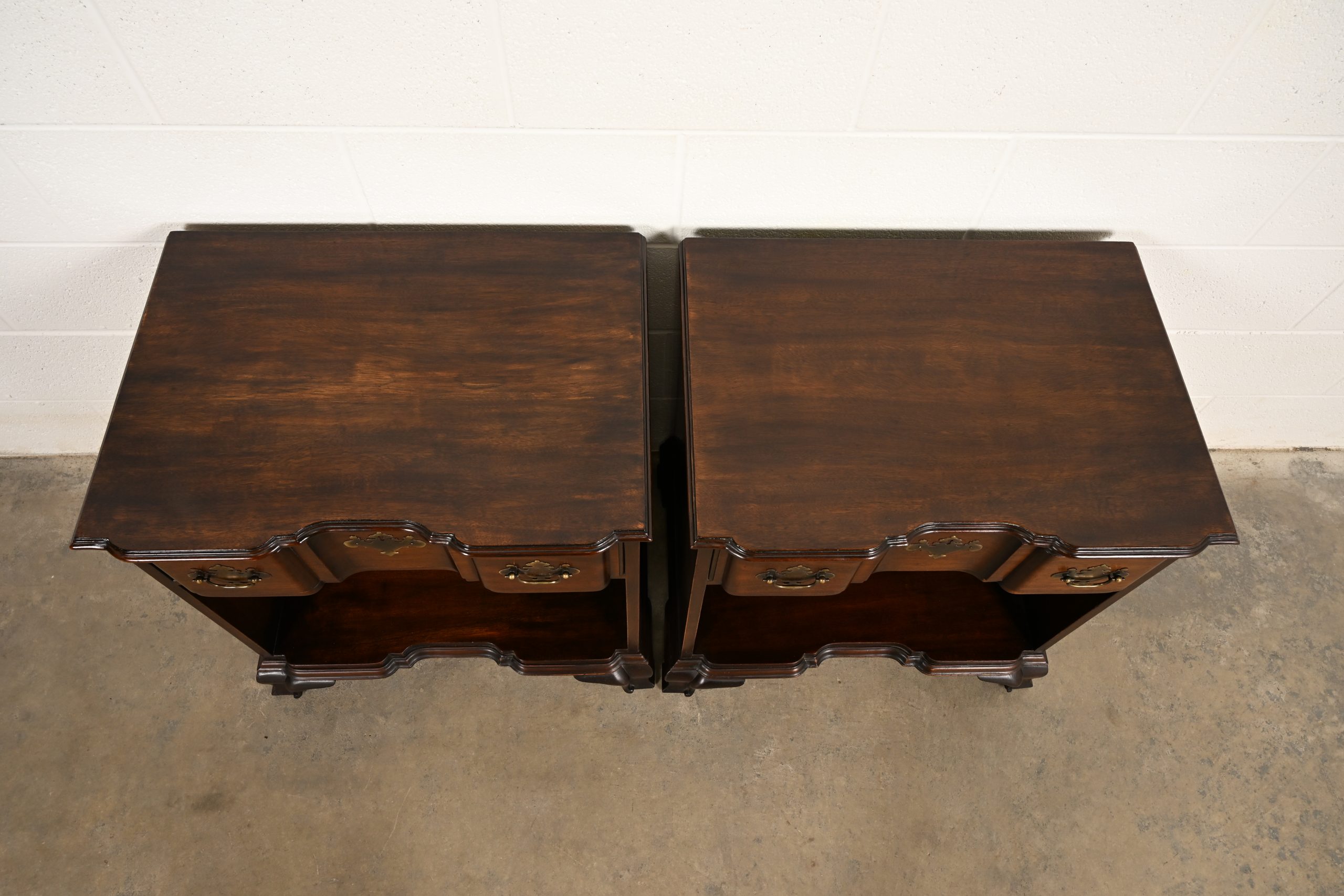 Kindel Furniture Georgian Solid Mahogany Block Front Nightstands, Pair - Image 14