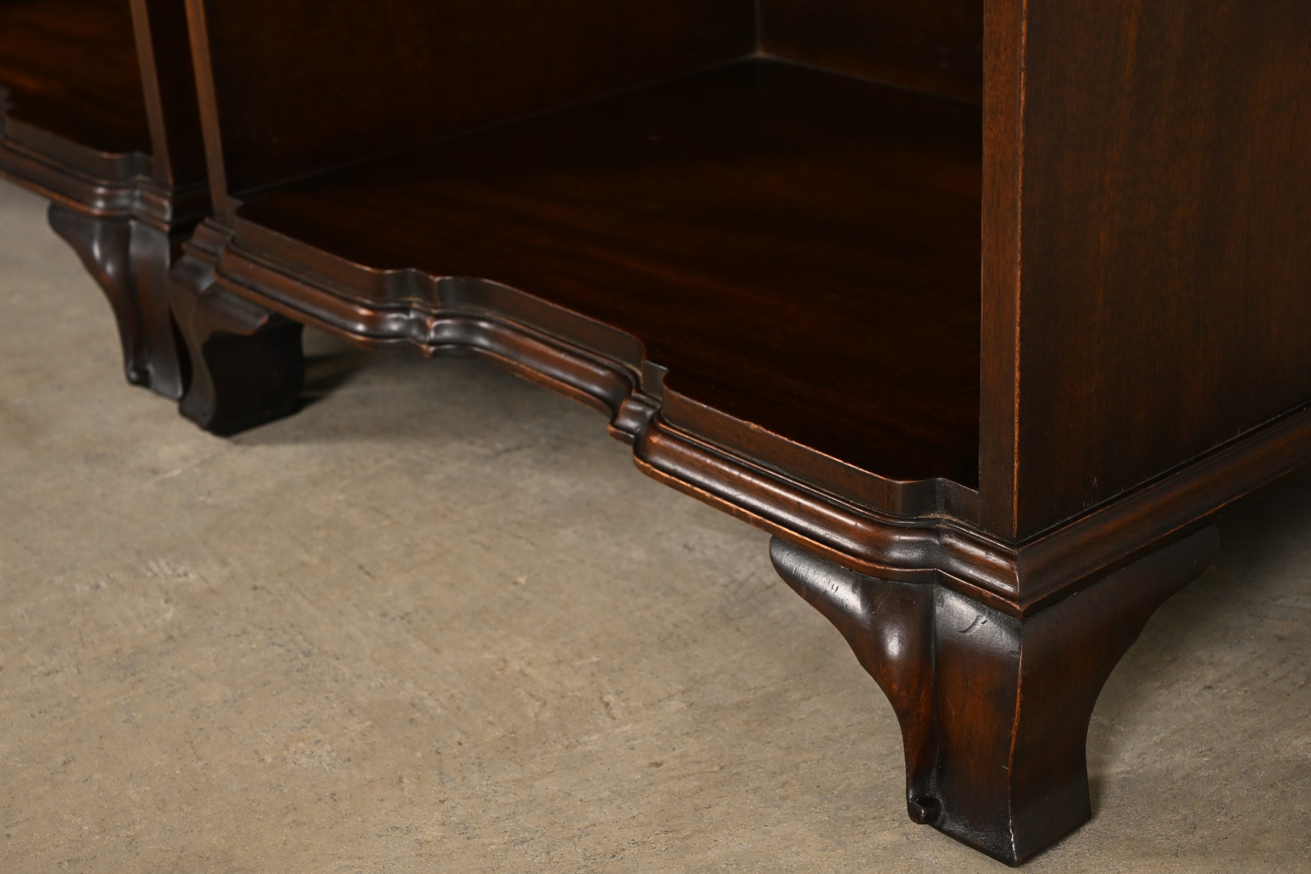 Kindel Furniture Georgian Solid Mahogany Block Front Nightstands, Pair - Image 13