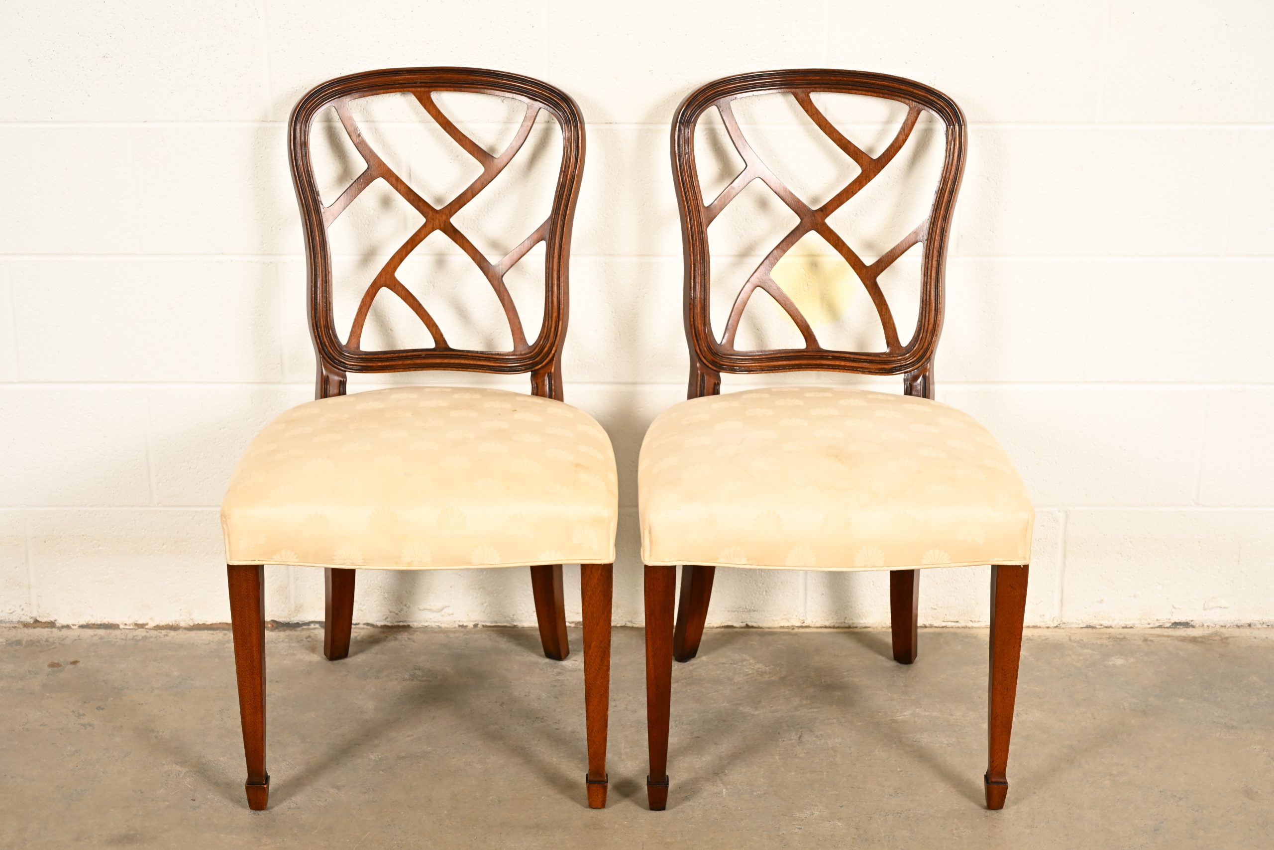 Kindel Furniture Federal Carved Mahogany Side Chairs or Dining Chairs, Pair - Image 3