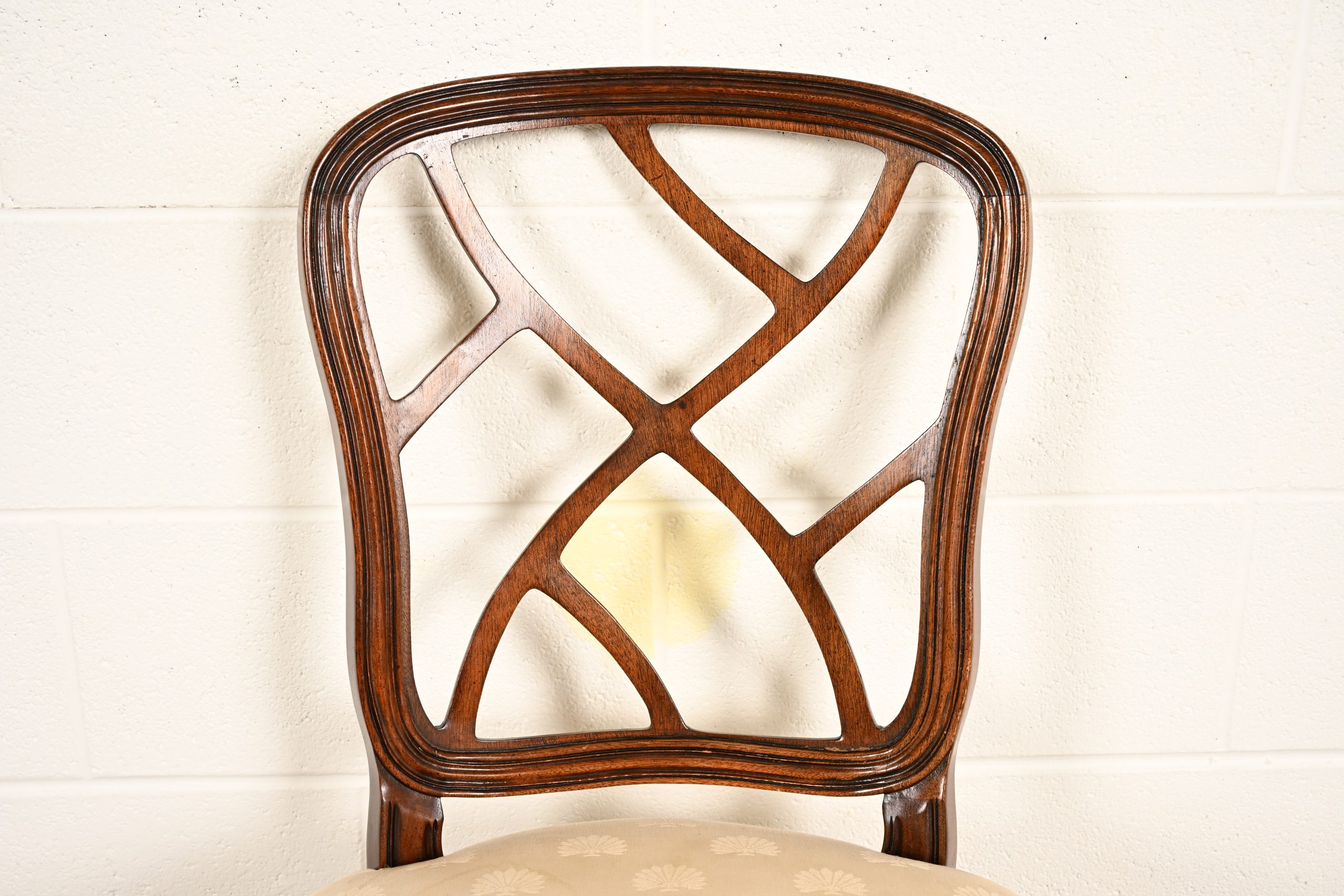 Kindel Furniture Federal Carved Mahogany Side Chairs or Dining Chairs, Pair - Image 6