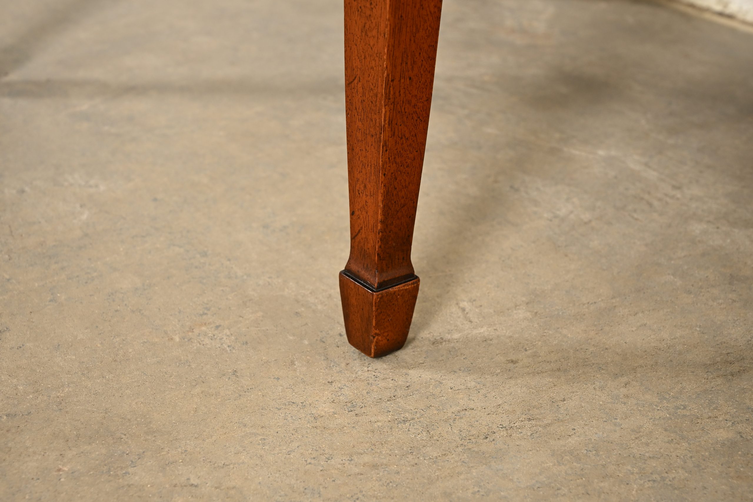 Kindel Furniture Federal Carved Mahogany Side Chairs or Dining Chairs, Pair - Image 11