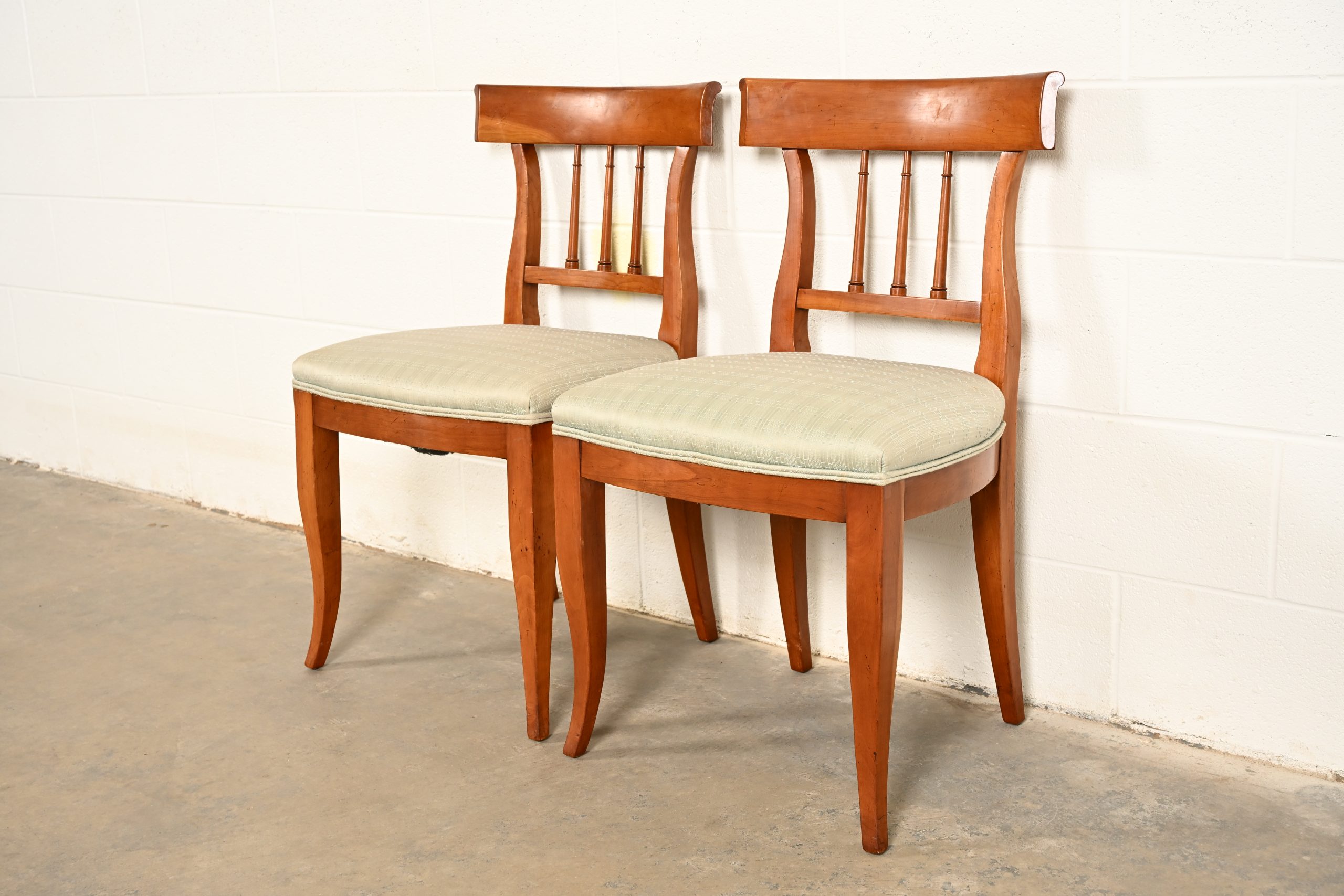 Kindel Furniture Regency Solid Cherry Wood Klismos Side Chairs or Dining Chairs, Pair - Image 3