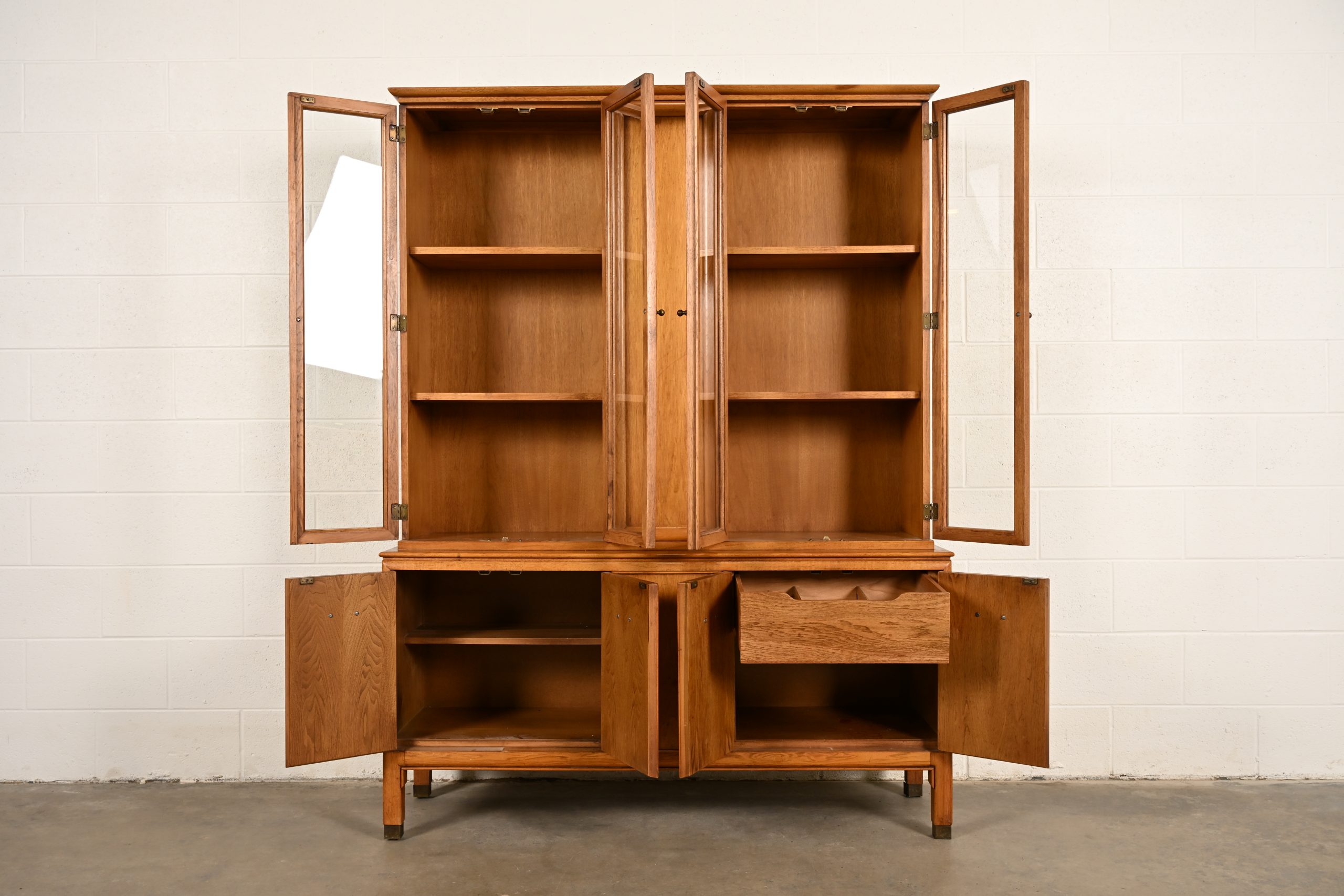 Century Furniture Mid-Century Modern Hollywood Regency Walnut Breakfront Bookcase Cabinet, Circa 1960s - Image 5