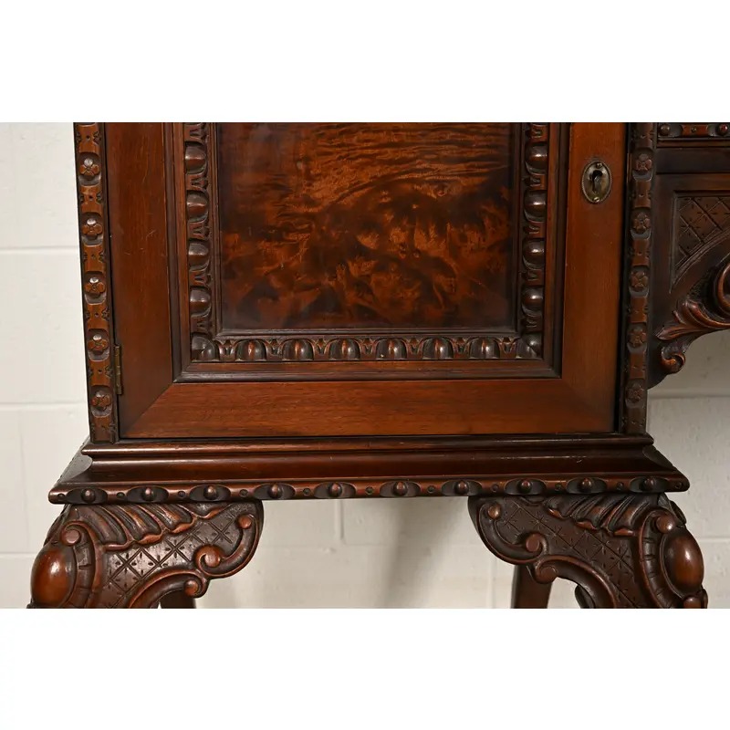 Berkey & Gay Style Chippendale Carved Mahogany Sideboard or Bar Cabinet, Circa 1920s - Image 12