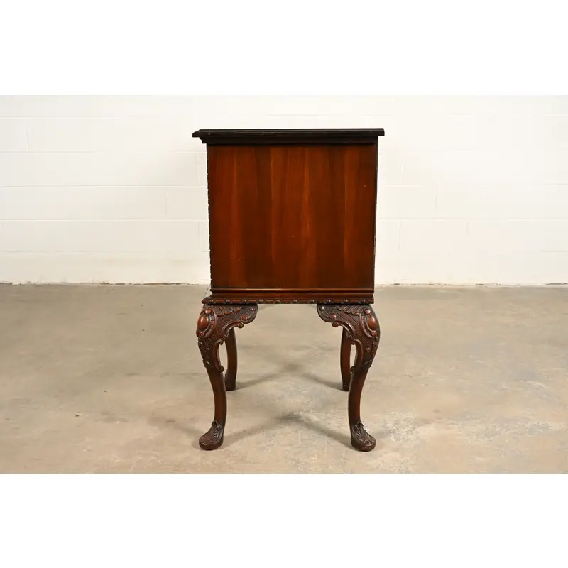 Berkey & Gay Style Chippendale Carved Mahogany Sideboard or Bar Cabinet, Circa 1920s - Image 16