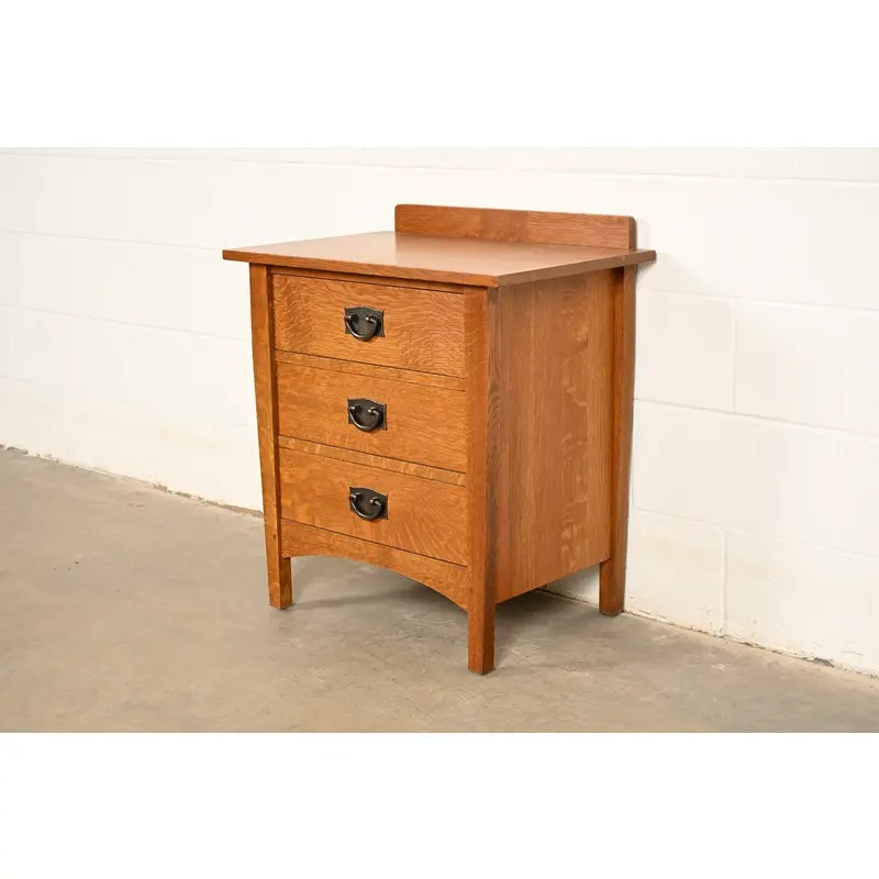 Stickley Mission Oak Arts & Crafts Nightstand or Bachelor Chest - Image 2