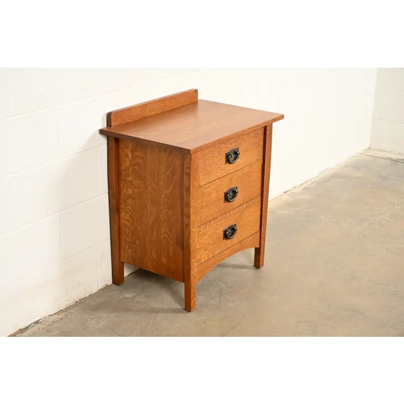 Stickley Mission Oak Arts & Crafts Nightstand or Bachelor Chest - Image 4