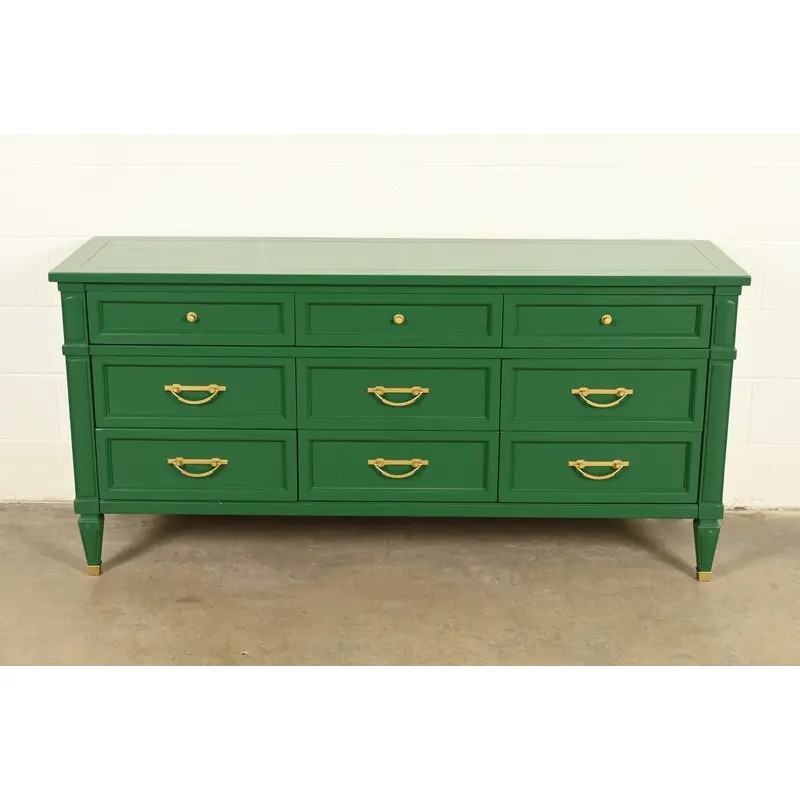 White Furniture French Regency Louis XVI Green Lacquered Dresser or Credenza, Newly Refinished - Image 4