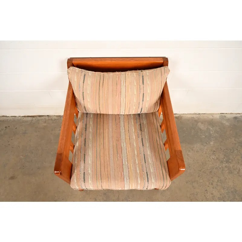 Mid-Century Modern Knotty Pine Lounge Chair With Southwest Upholstery, Circa 1960s - Image 5
