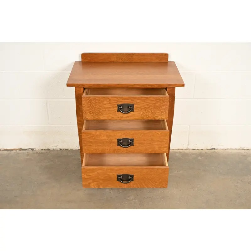 Stickley Mission Oak Arts & Crafts Nightstand or Bachelor Chest - Image 5