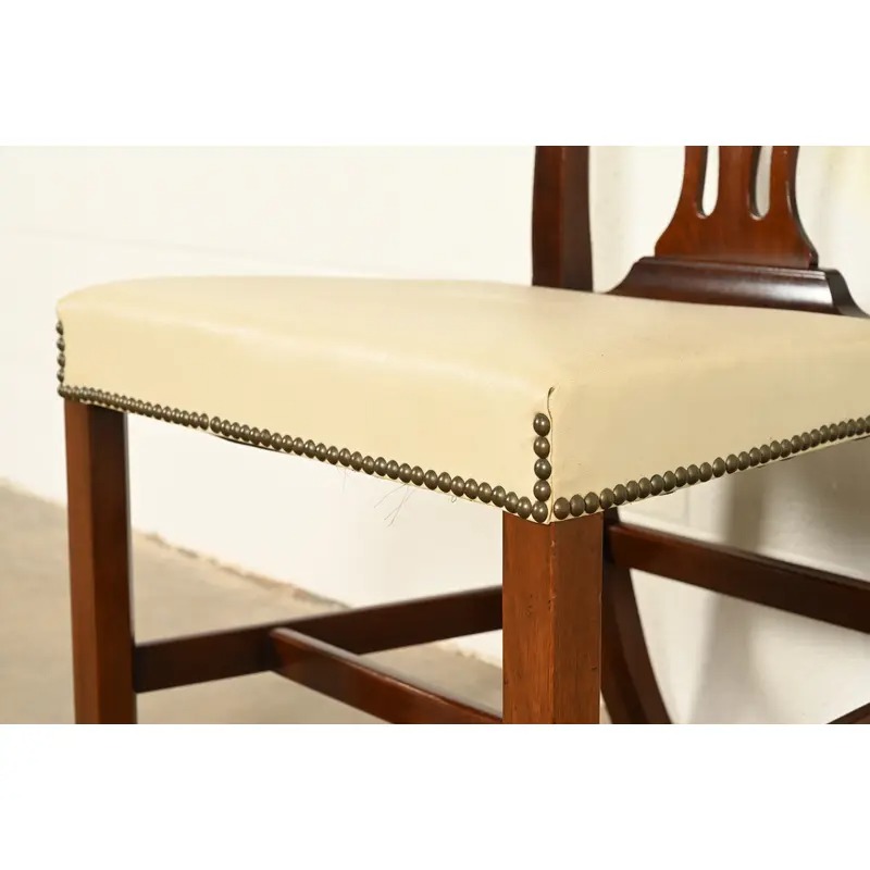 Baker Furniture Georgian Carved Mahogany Side Chair or Dining Chair - Image 9