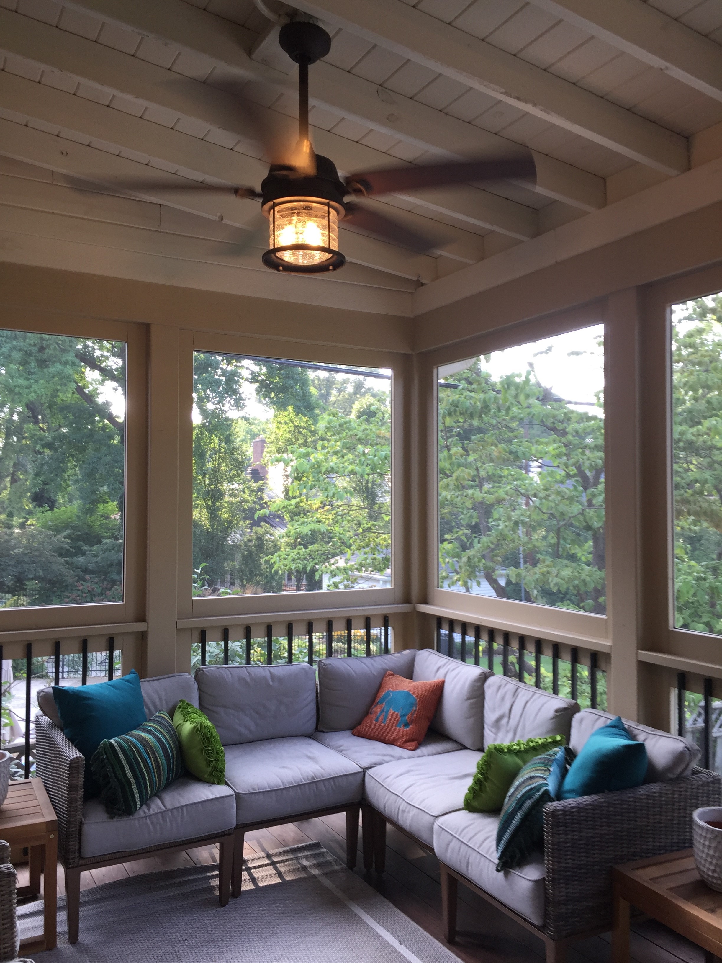 exterior screened porch