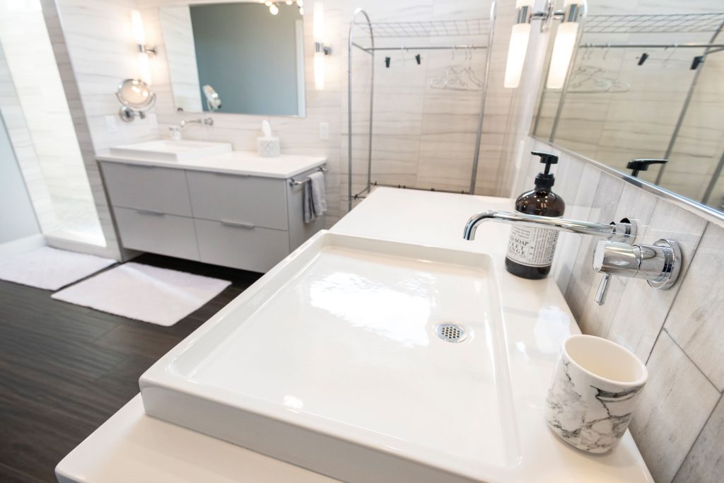 bathroom remodeling