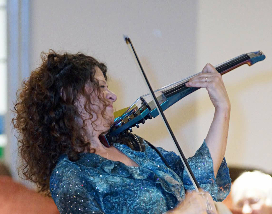 Cathy Morris playing violin