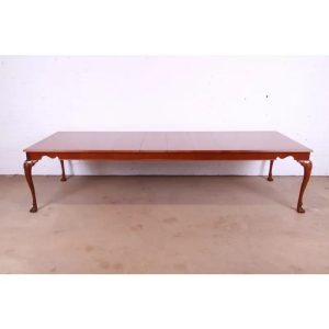 Kindel Furniture Irish Georgian Carved Mahogany Extension Dining Table, Newly Refinished