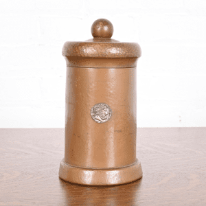 Benedict Studios Arts & Crafts Hammered Copper Humidor, Circa 1910