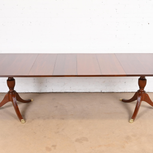 Henkel Harris Georgian Mahogany Double Pedestal Extension Dining Table, Newly Refinished