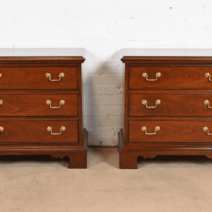 Thomasville Georgian Mahogany Three-Drawer Bedside Chests, Newly Refinished
