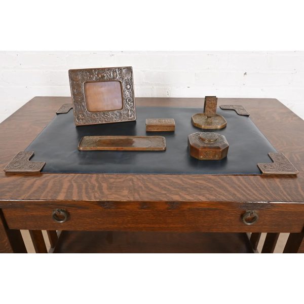 貴重!!　60's　USA製　Tiffany stand　スチールデスク　美品 Tiffany Studios New York Zodiac Bronze Six-Piece Desk Set, Circa
