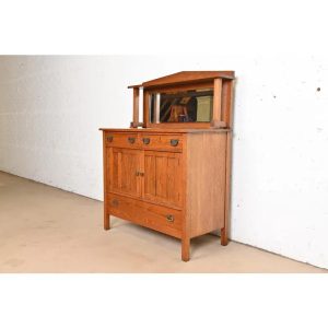 Stickley Brothers Style Antique Mission Oak Arts & Crafts Sideboard or Bar Cabinet, Circa 1900