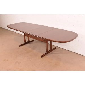 Niels Otto Møller Style Danish Modern Sculpted Rosewood Extension Dining Table, Newly Refinished