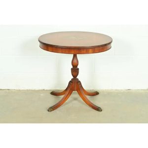 Imperial Furniture Georgian Mahogany Pedestal Floral Painted Side Table or Tea Table, Circa 1940s