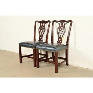 Councill Craftsmen Georgian Carved Mahogany Side Chairs or Dining Chairs, Pair
