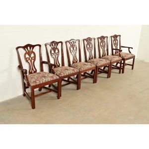 Henredon Georgian Carved Mahogany Dining Chairs, Set of Six