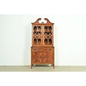 Baker Furniture Style Georgian Burled Walnut Breakfront Bookcase Cabinet, Circa 1960s