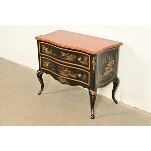 Drexel Heritage Hollywood Regency Chinoiserie Black Lacquered Hand Painted Chest of Drawers, Circa 1970s