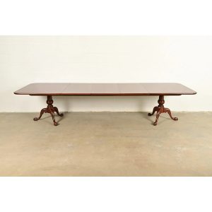 Henredon Georgian Carved Solid Cherry Wood Double Pedestal Extension Dining Table, Newly Refinished