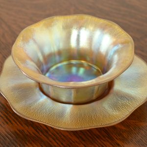 Louis Comfort Tiffany Favrile Iridescent Art Glass Ruffled Edge Finger Bowl With Underplate